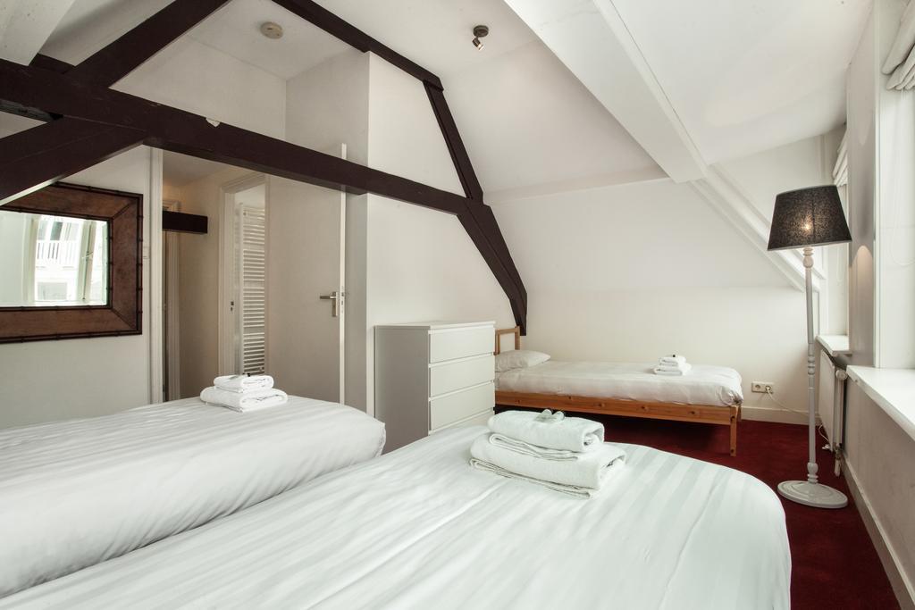Stayci Serviced Apartments Noordeinde Haag Exteriör bild