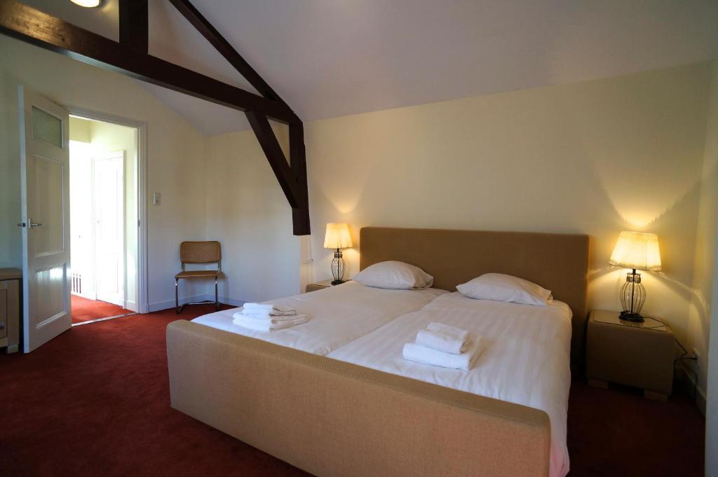 Stayci Serviced Apartments Noordeinde Haag Rum bild