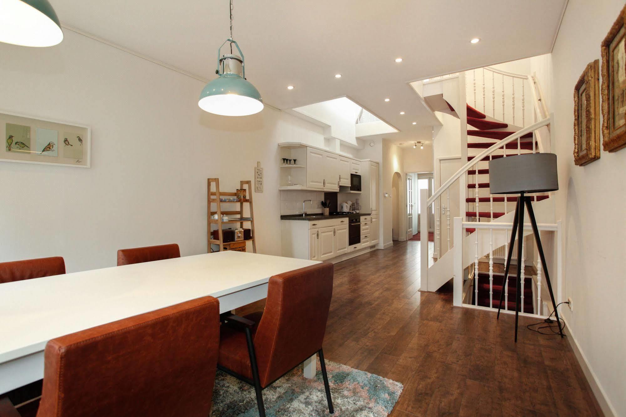 Stayci Serviced Apartments Noordeinde Haag Exteriör bild